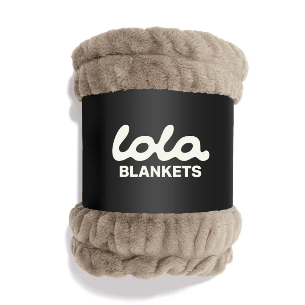 Lola Blanket
